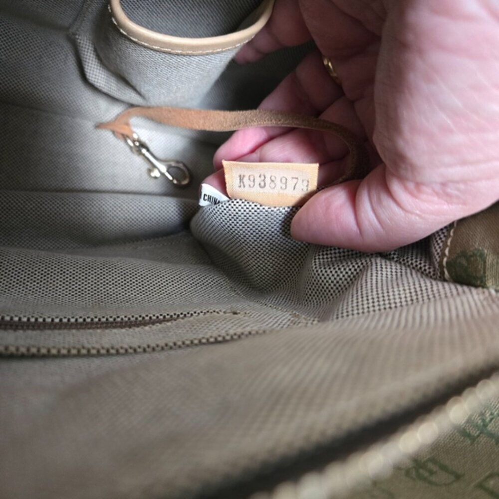 Dooney & Bourke Signature Green Bag - Picture 16 of 16